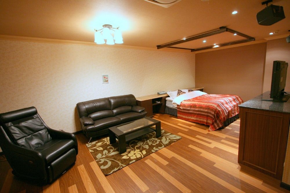 Deluxe Double Room, Smoking