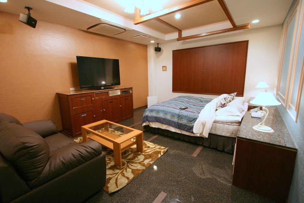 Standard Double Room, Smoking