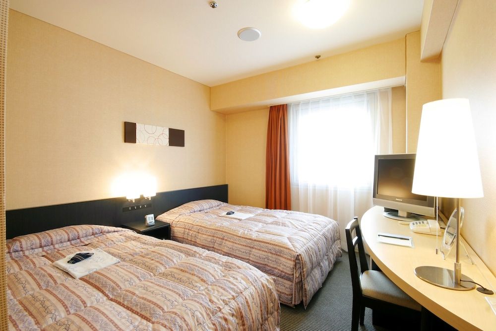 Standard Twin Room, Smoking