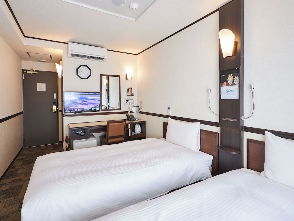Standard Twin Room, Smoking (Bed 110cm wide)
