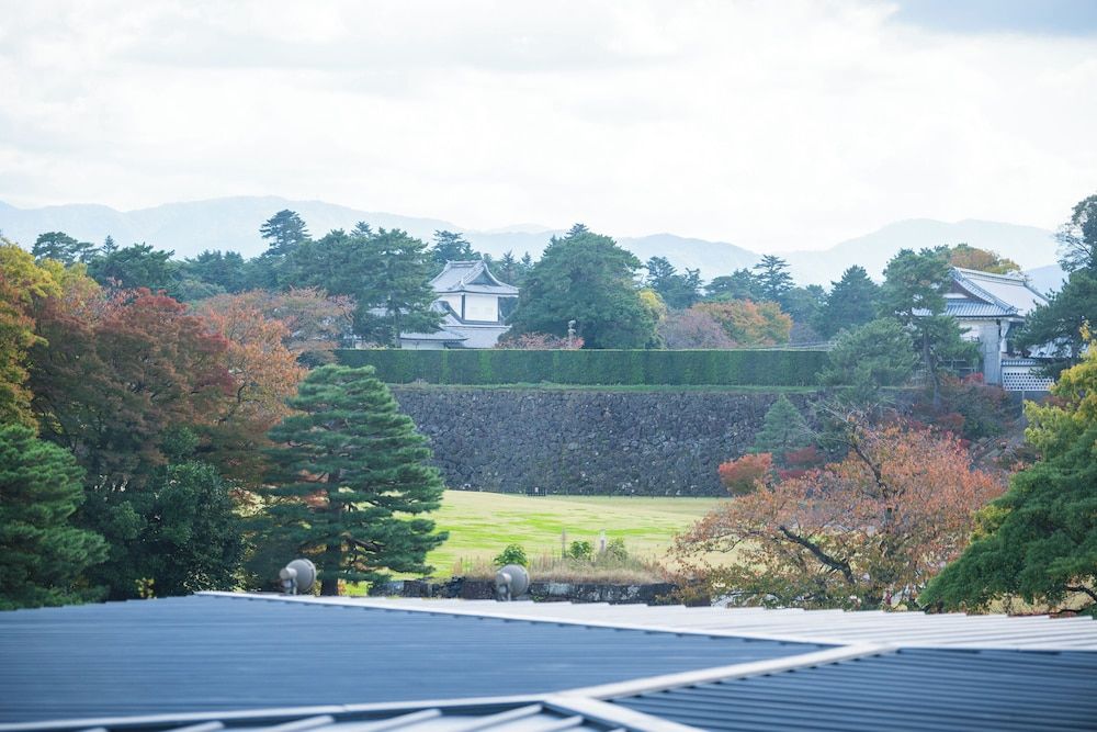 Semi-double Room, Park View