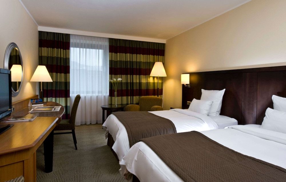 Wyndham Grand Salzburg Conference Centre Standard Double Room 2