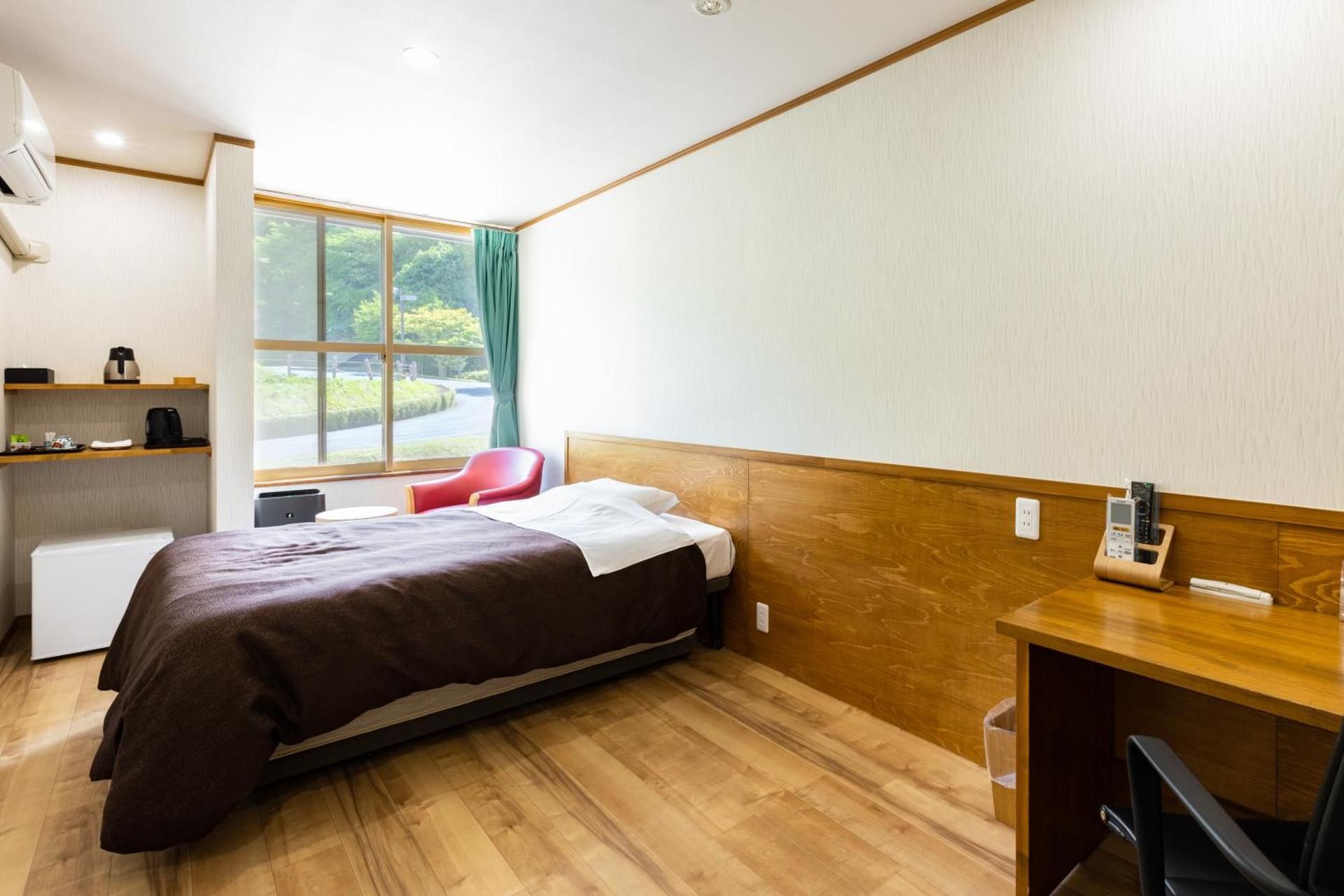 Small Twin Room