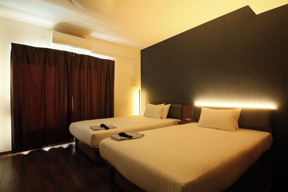 undefined HOTEL TRAD Osaka Tsuruhashi 2