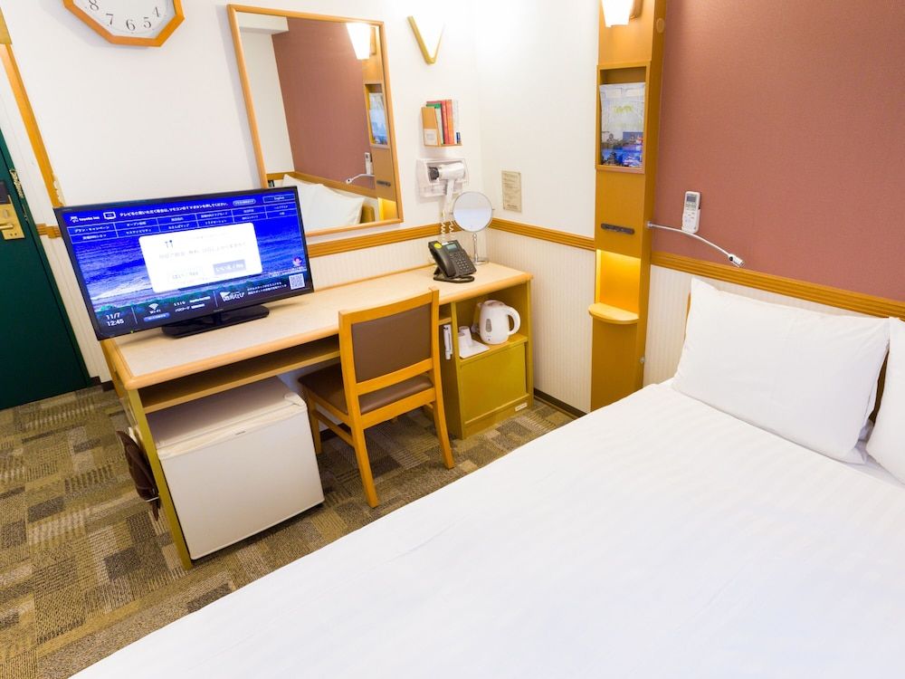 undefined Toyoko Inn Kanazawa Station Higashi 7