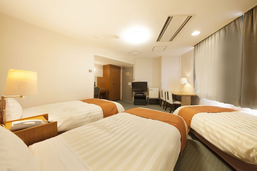 Standard Triple Room, Smoking