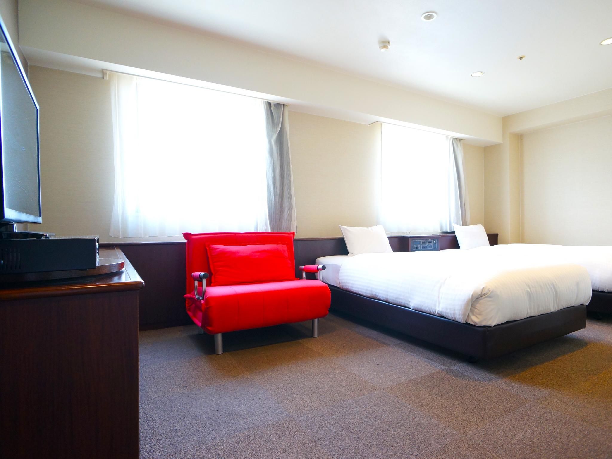 Twin Room - Non-Smoking