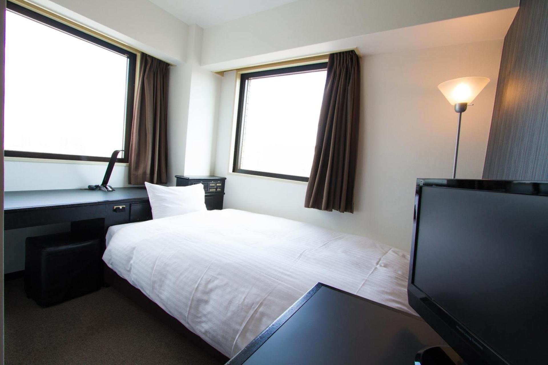 Single Room - Non-Smoking