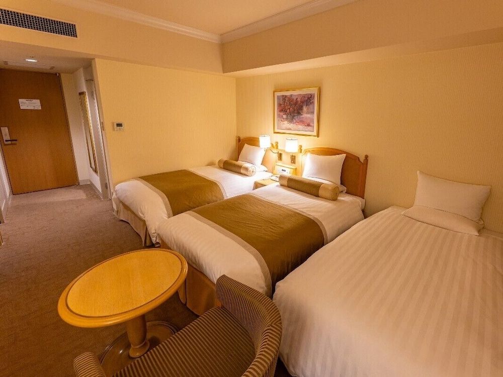 Superior Triple Room, Non Smoking (Station View)