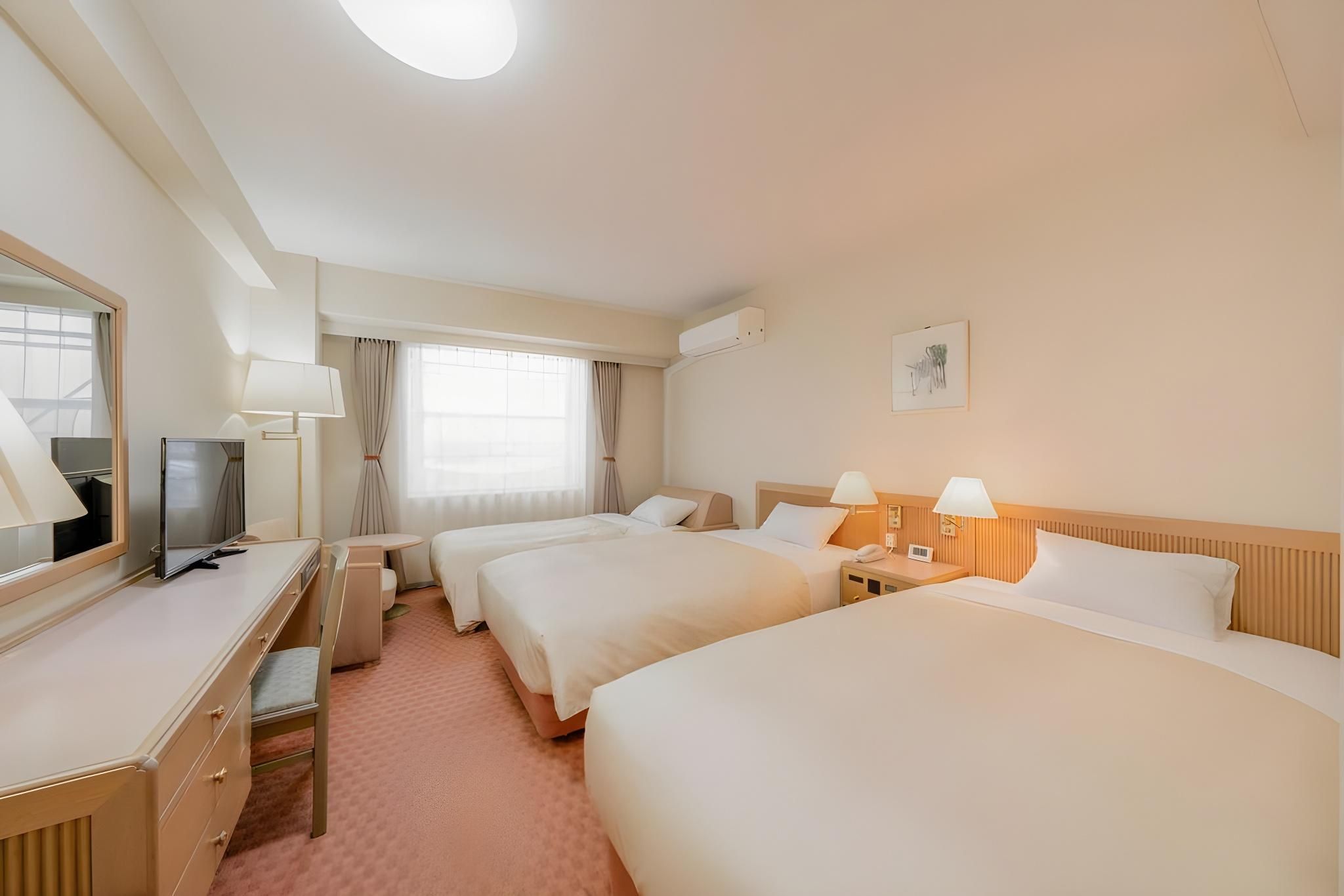 Standard Triple - Smoking