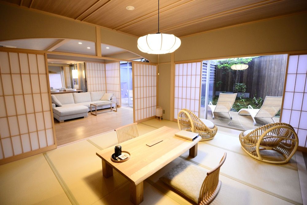 undefined Hakone Gora Byakudan 4