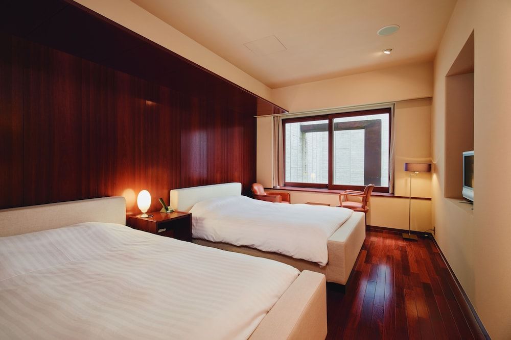Deluxe Suite with Hot Spring Bath, 1 Bedroom, Non Smoking (111)