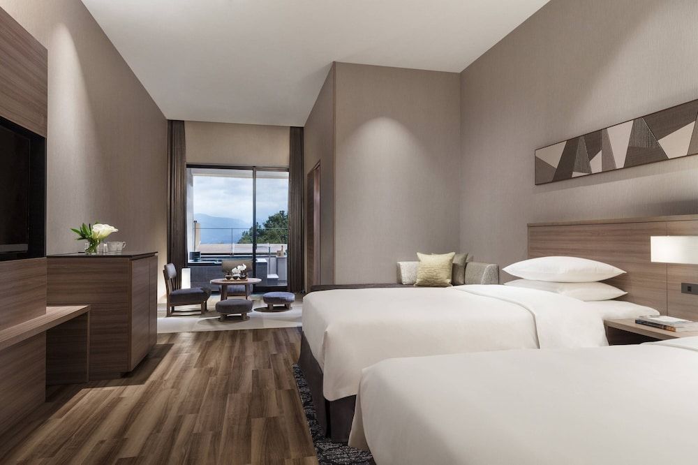 Room, 2 Twin Beds, Mountain View (Outside Hot Spring, View)