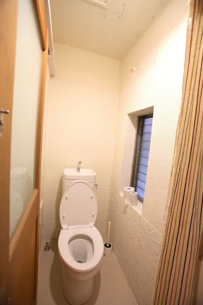 Yadoya Guest House Orange - Hostel Basic Shared Dormitory, 1 Bedroom (Male and Female Guest Mixed) 6