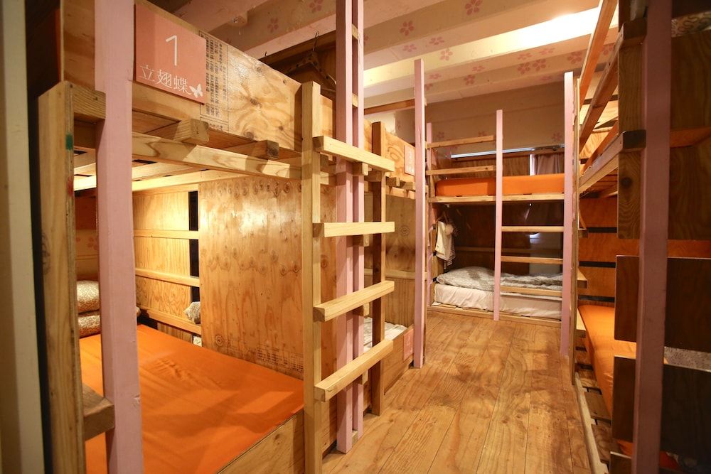 undefined Yadoya Guest House Orange - Hostel