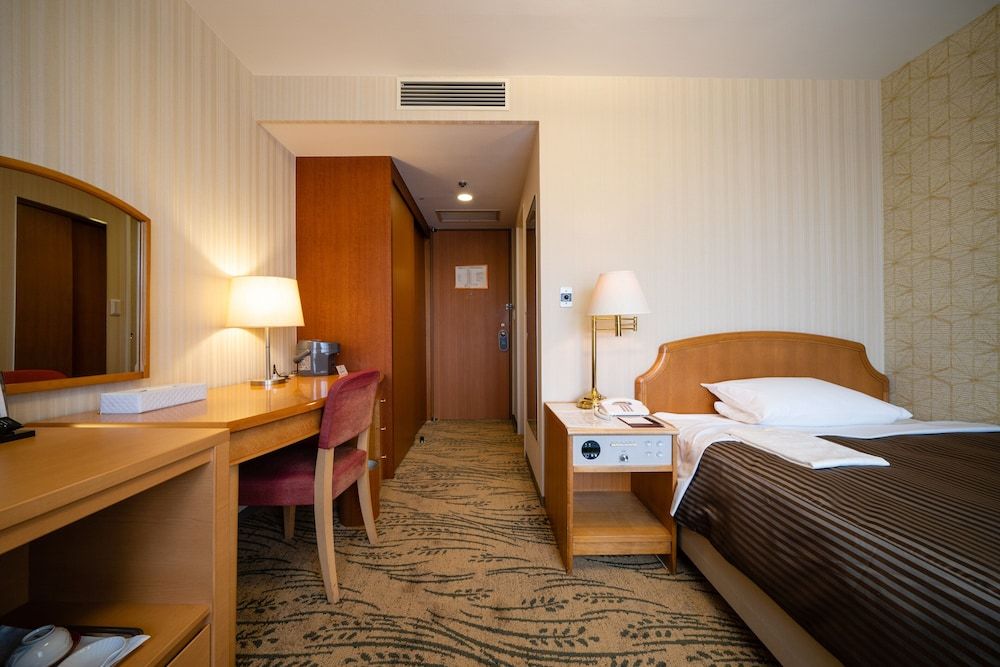 Standard Single Room, 1 Large Twin Bed, Non Smoking