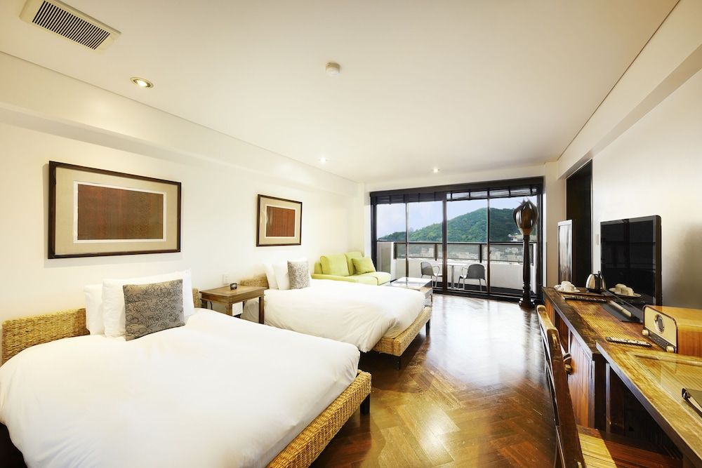 Resort Jacuzzi Twin Room (55sqm)
