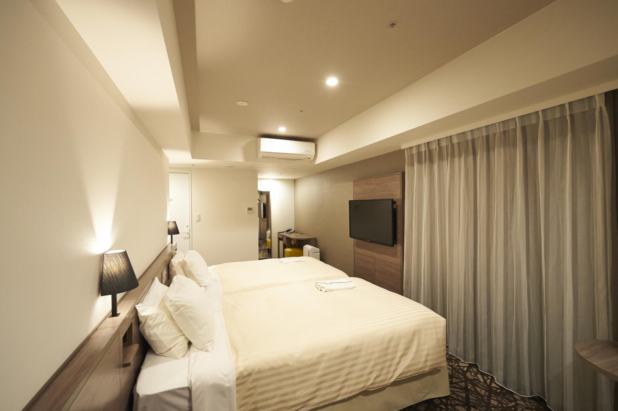 Premium Twin Room - Smoking