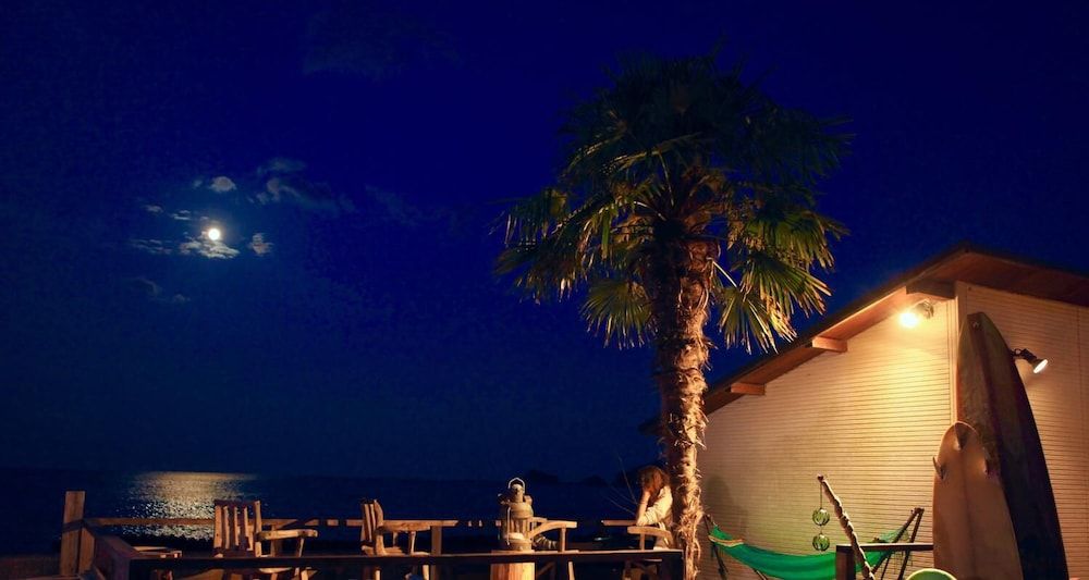 Pavilion Surf