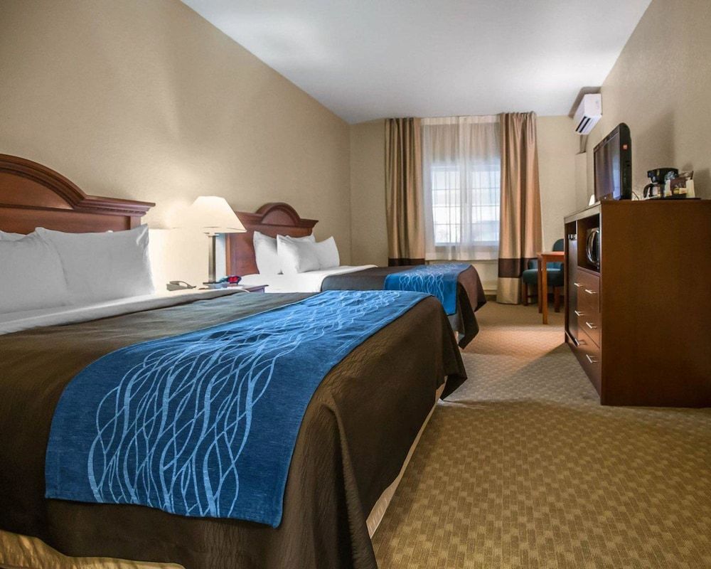 Standard Room, 2 Queen Beds, Non Smoking