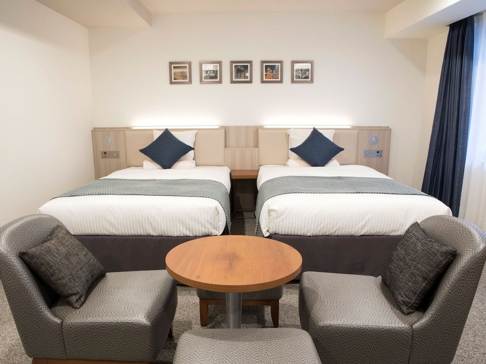 Deluxe Quadruple with Solaniwa hot spring and Bedrock sauna ticket, Non Smoking