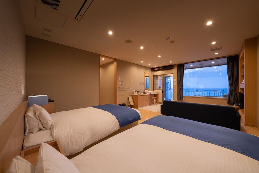 Lumiere Twin Room, Ocean View