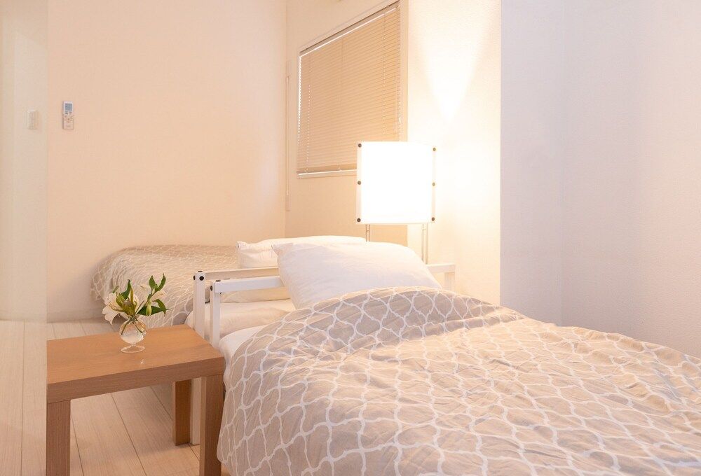 Twin Room, Shared Bathroom