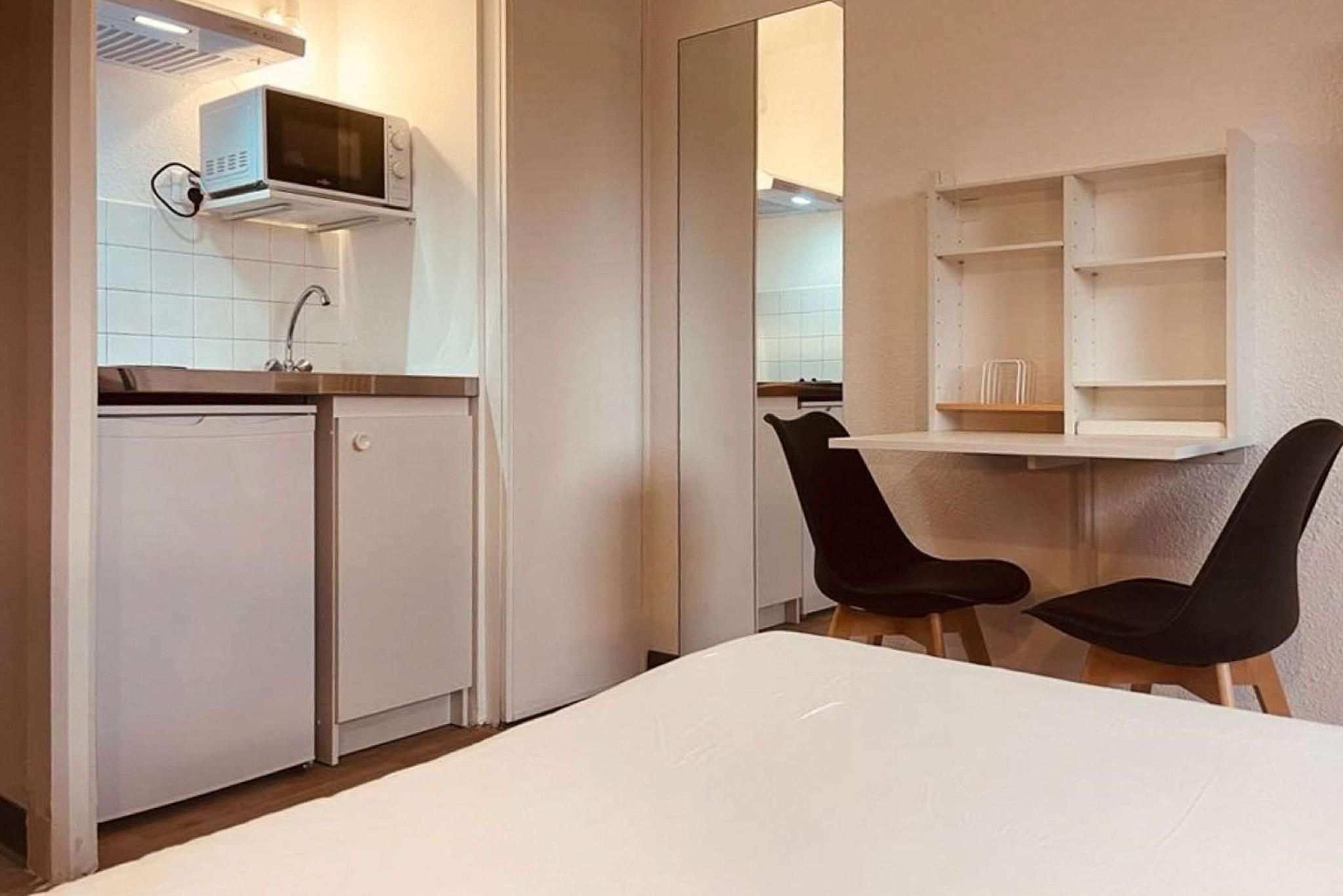 2 Single Beds, Efficiency, Nonsmoking, Accessible