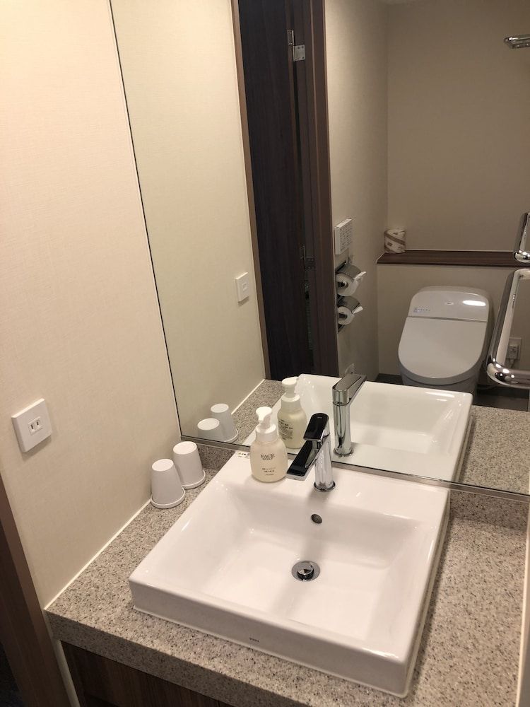 KEIKYU EX HOTEL Takanawa Superior Twin Room, Non Smoking (5 min walk from Shinagawa Station) 13
