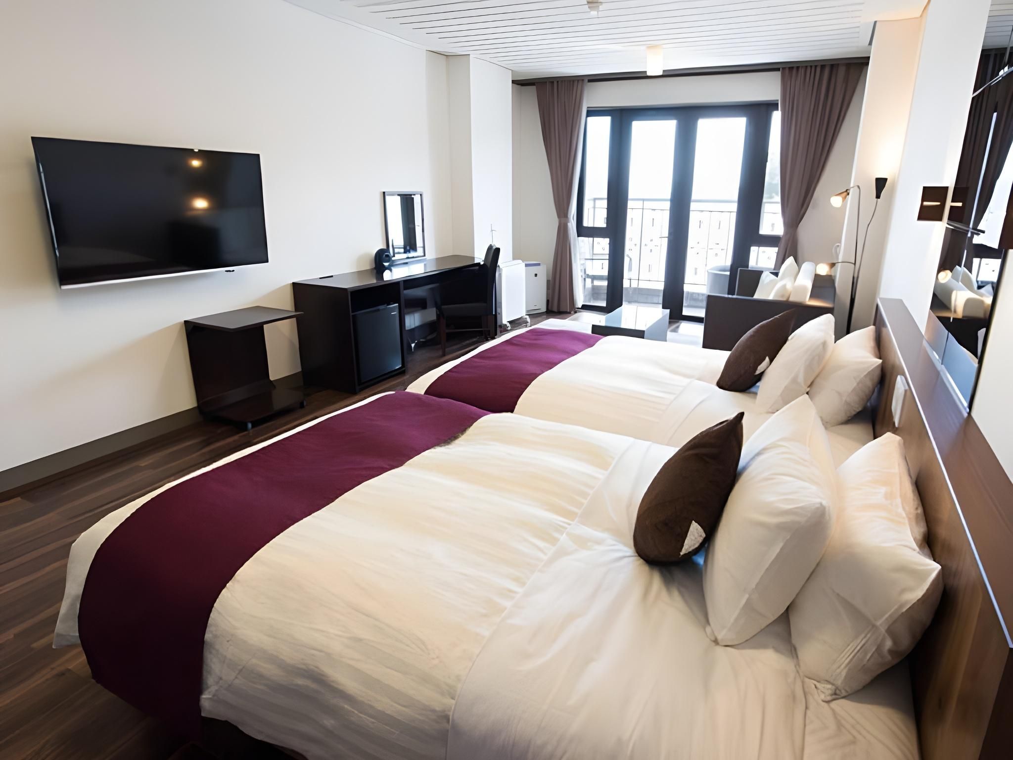 Japanese Modern Style Twin Room