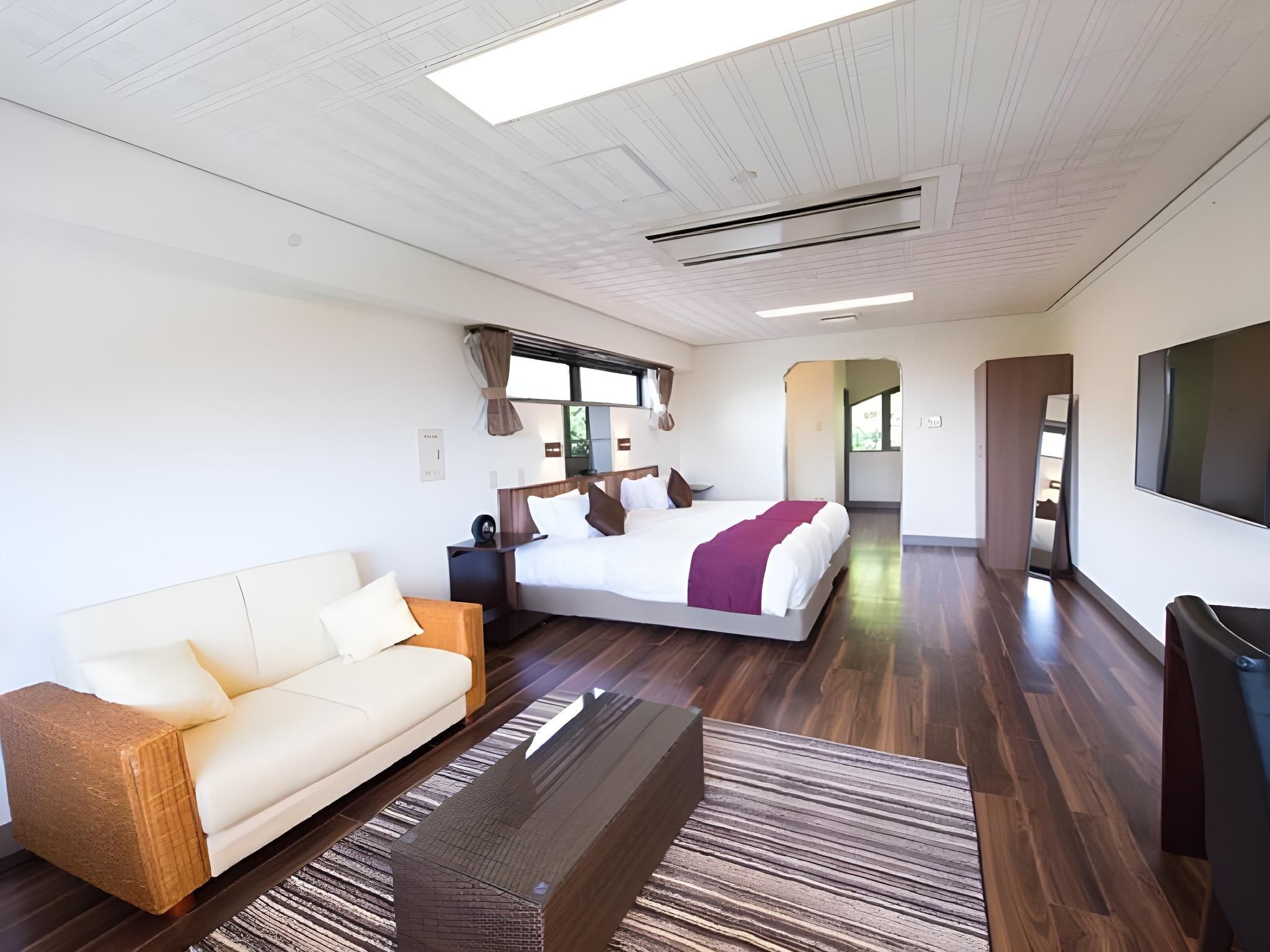 Superior Ocean View Twin Room