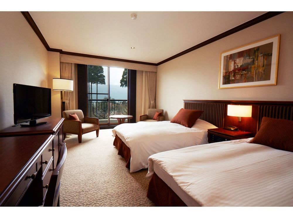undefined Hotel de Yama, Hakone Lake Side 2