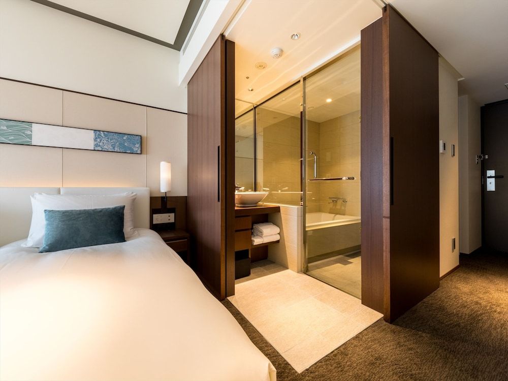 SOLARIA Nishitetsu Hotel Kyoto Premier Double Room, Non Smoking 9