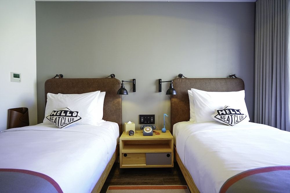 Moxy Tokyo Kinshicho Room, 2 Twin Beds