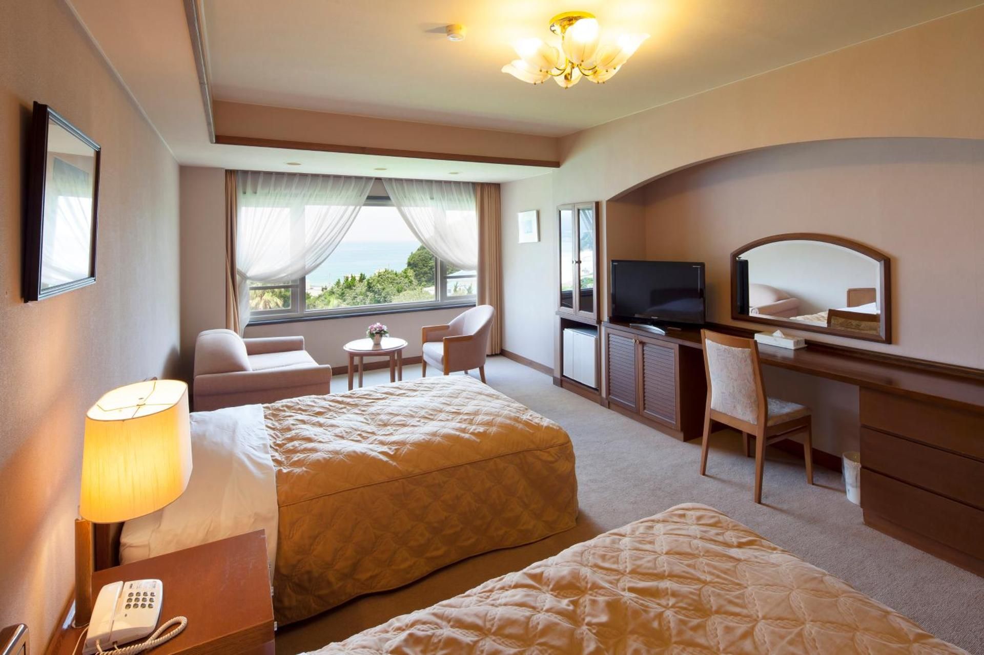 Standard Twin Room - Half board Included - Non-Smoking