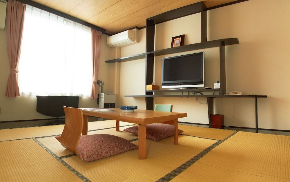 Japanese Style Room, No Bathroom, Non Smoking