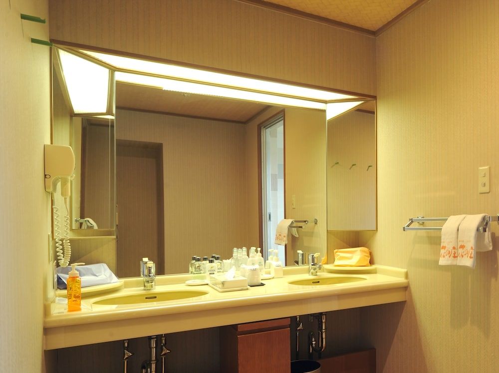 Deluxe Room, Non Smoking, Mountain View