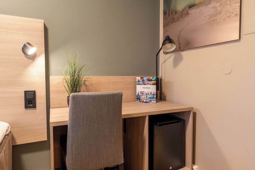 Quality Hotel Saga Double Room (Compact) 6