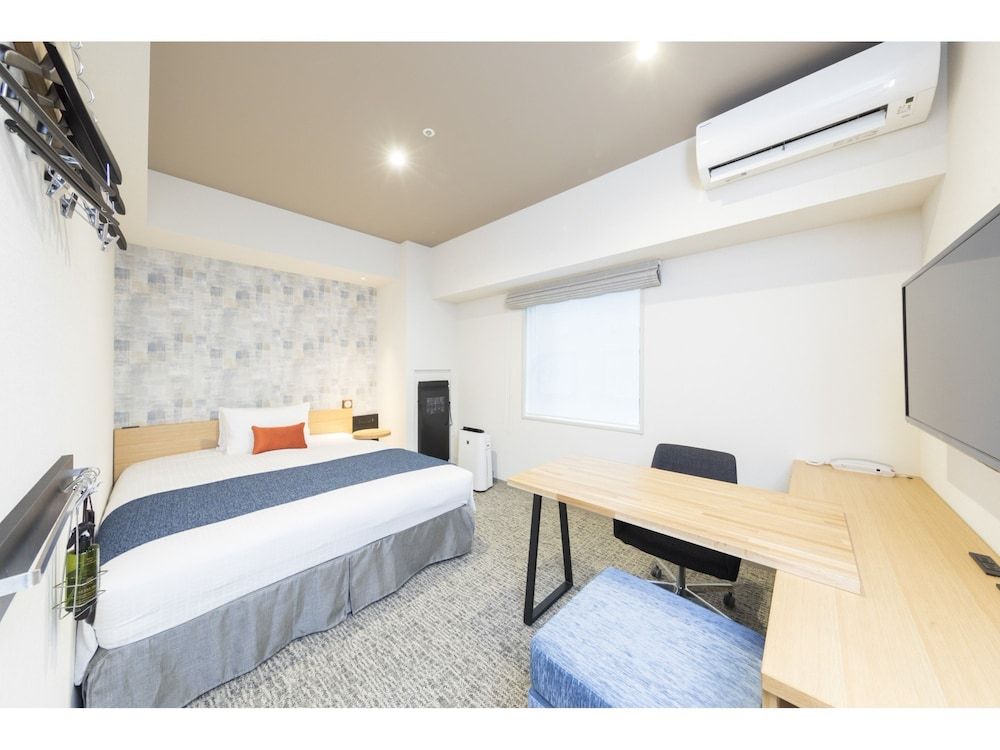 Tokyu Stay Takanawa (Shinagawa Area) Moderate Double Room (1 queen bed) for 2 person,Non Smoking