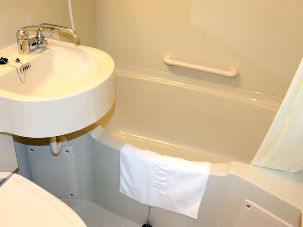 Toyoko Inn Hokkaido Okhotsk Abashiri Ekimae Standard Single Room, Non Smoking 6