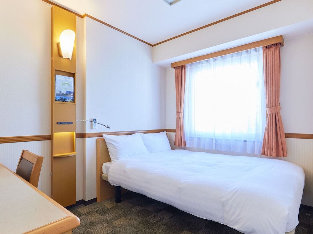 Toyoko Inn Hokkaido Okhotsk Abashiri Ekimae Economy Double Room, Non Smoking 3