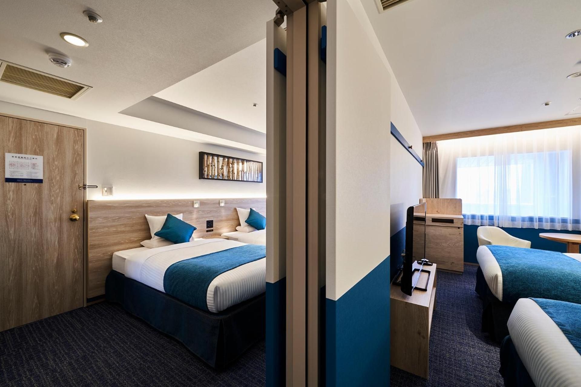 Connecting Comfort Twin Room - Non-Smoking