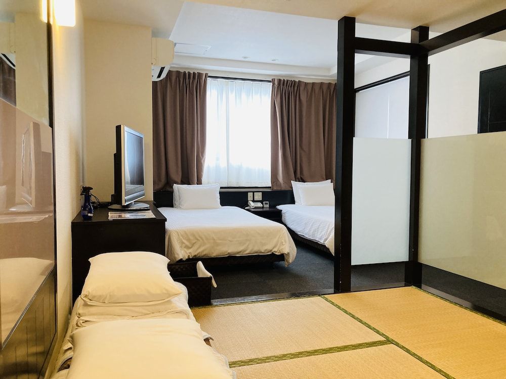 Japanese Western with 2 Semi-Double Beds, Non-Smoking