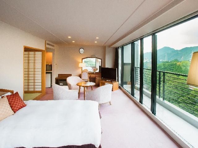 Deluxe River View Japanese Western Style Room for 5 People