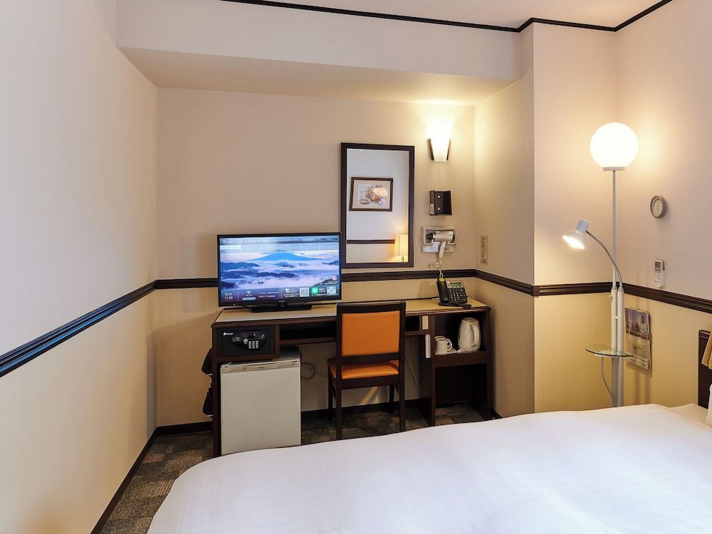 undefined Toyoko Inn Osaka Namba Nippombashi 9