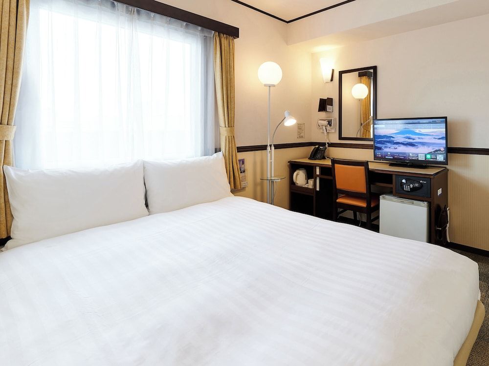 undefined Toyoko Inn Osaka Namba Nippombashi 3