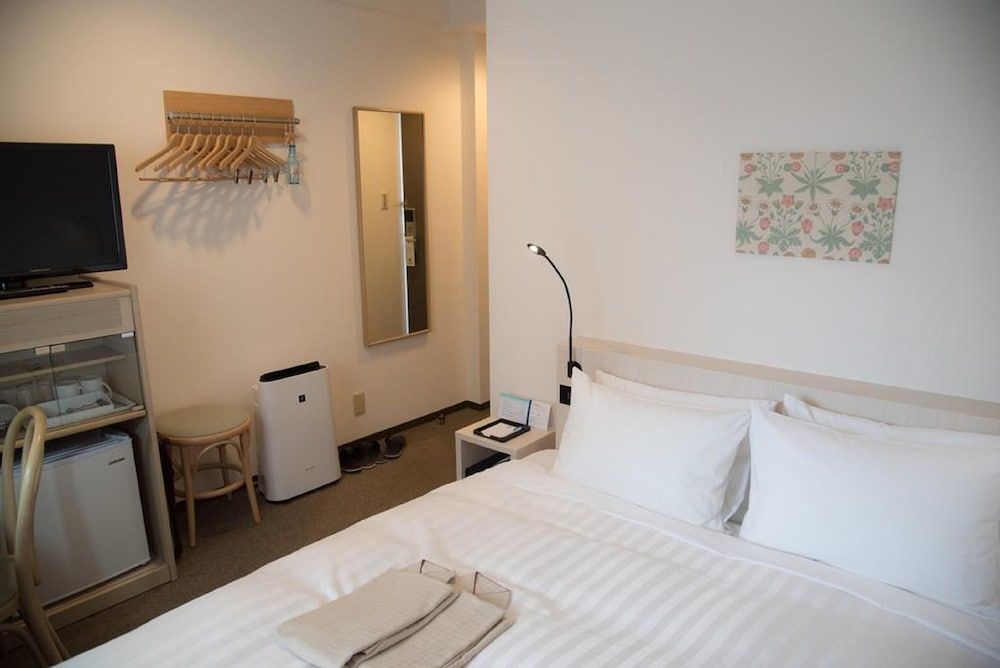 undefined Best Western Osaka Tsukamoto 9