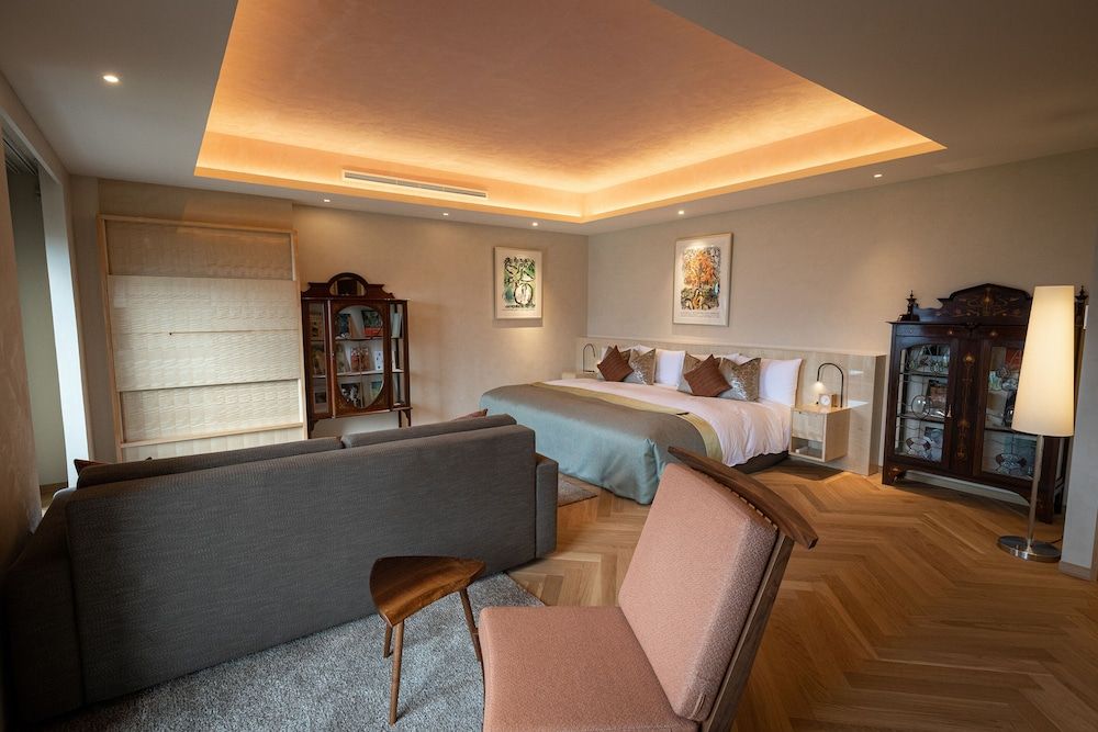 undefined The Hiramatsu Hotels & Resorts Sengokuhara 3