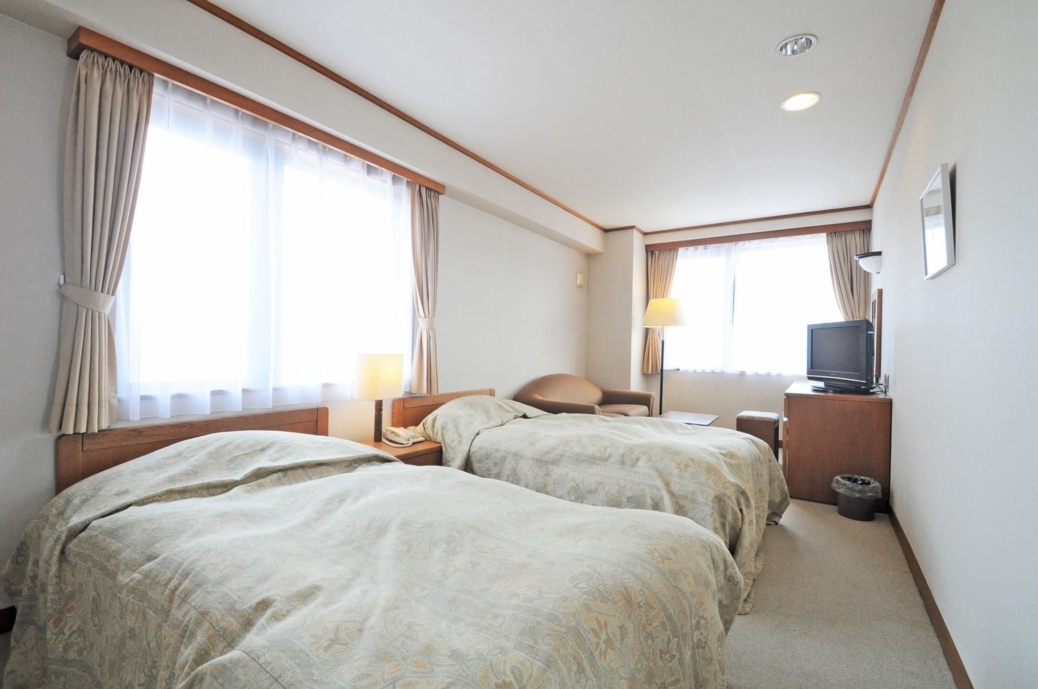 Yotei Wing Twin Room with Private Bathroom - Non-Smoking