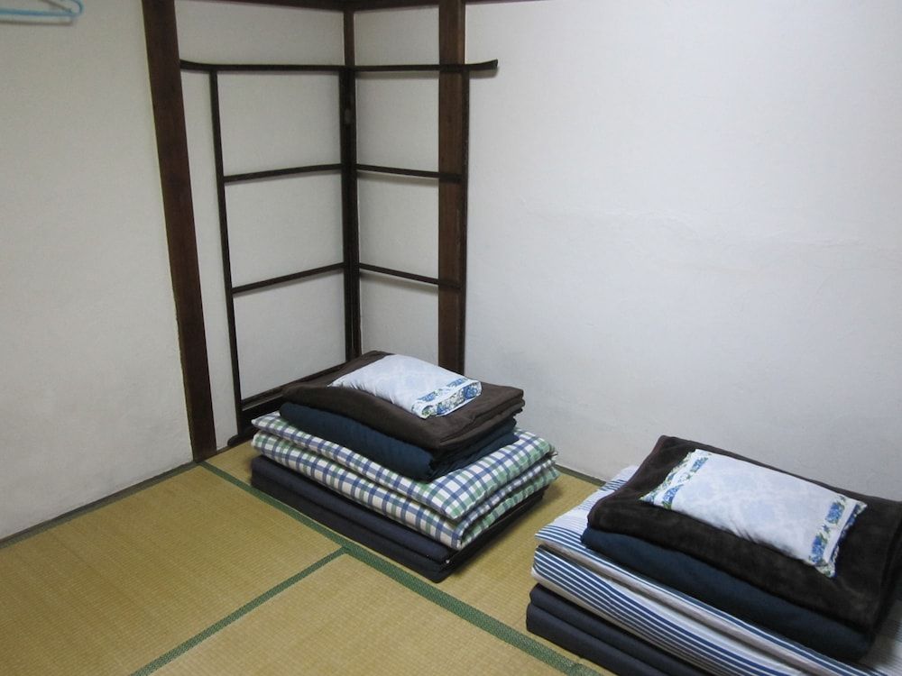 Taito Ryokan Twin Room 3